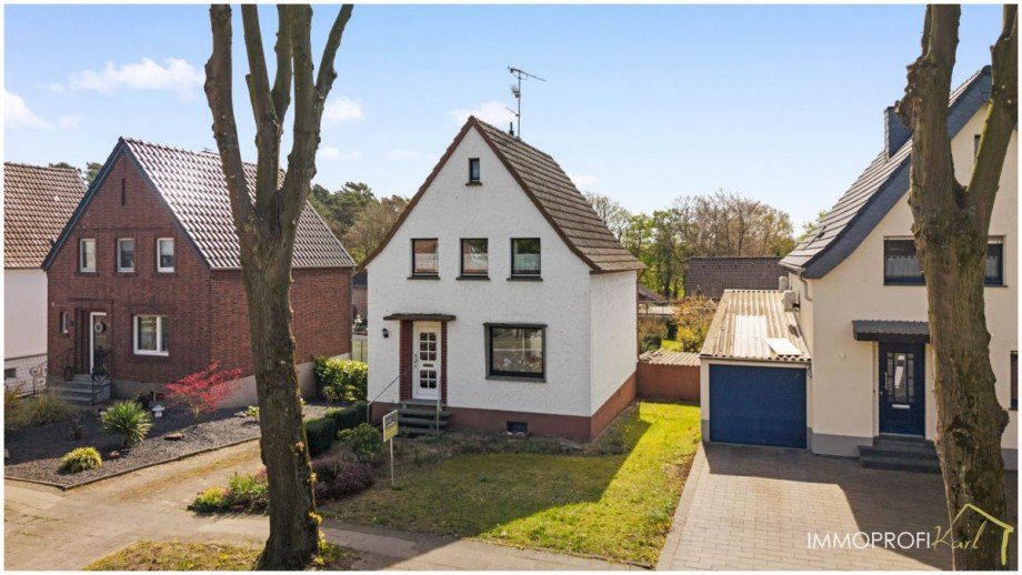 1, Geb�udeansicht Einfamilienhaus 