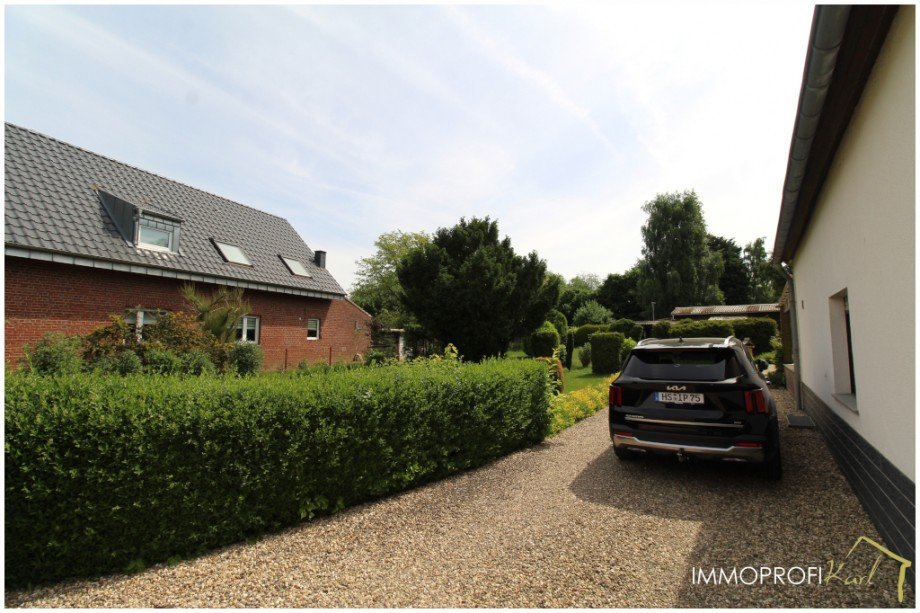 2. Einfahrt Einfamilienhaus Waldfeucht