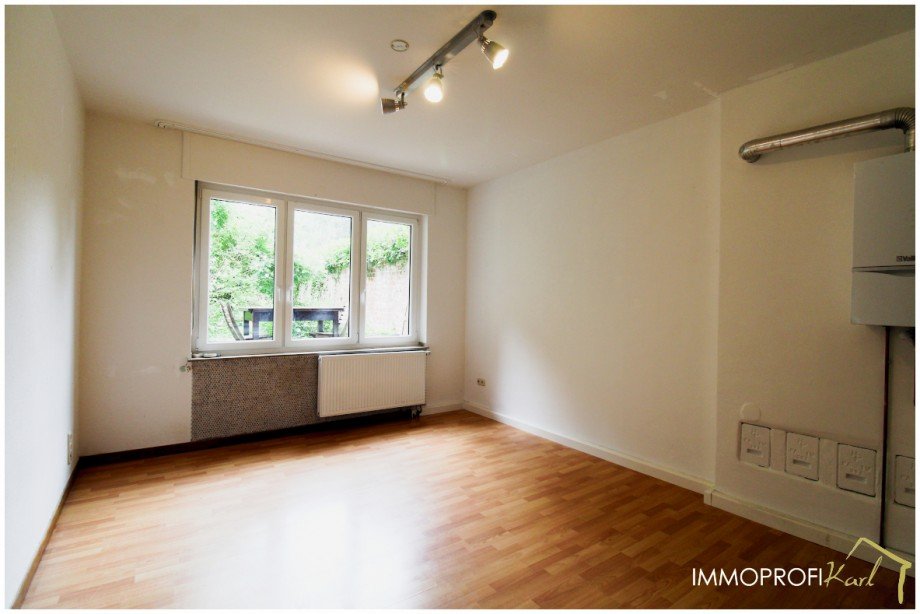 6. Hauptraum Souterrainwohnung Aachen