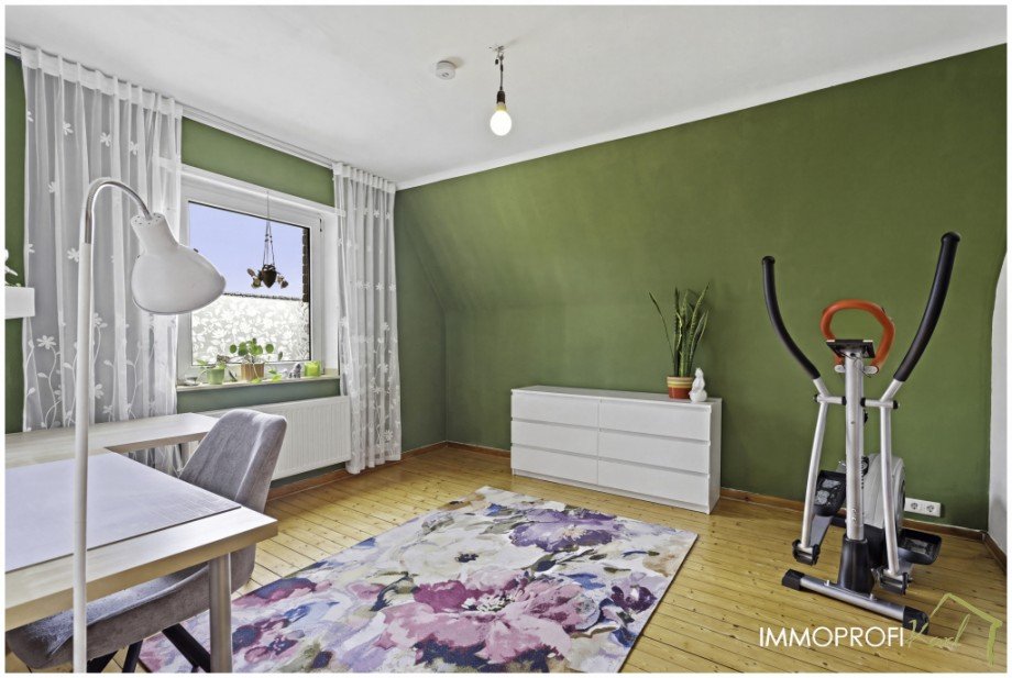 8. Zimmer OG Einfamilienhaus Heinsberg