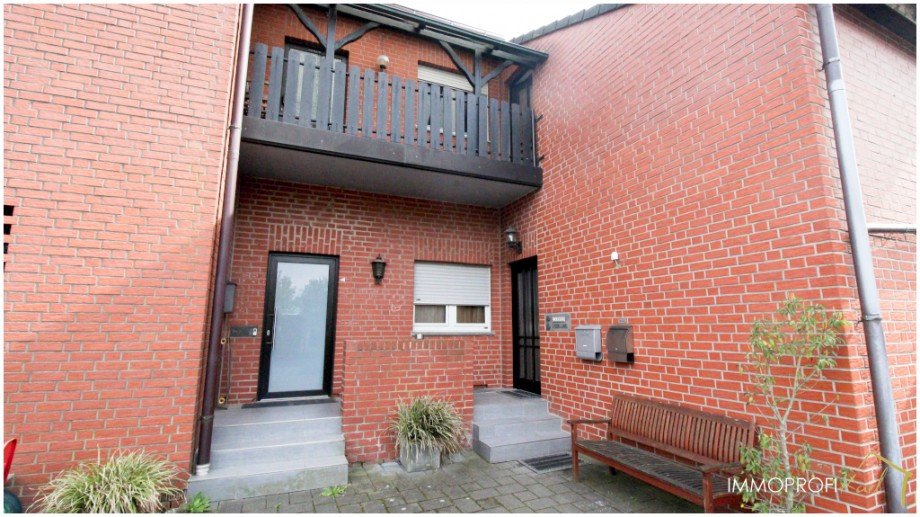 2. Eingangsbereich Etagenwohnung Wegberg
