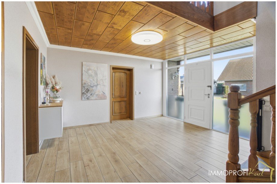 6. Eingangsdiele Einfamilienhaus Gangelt