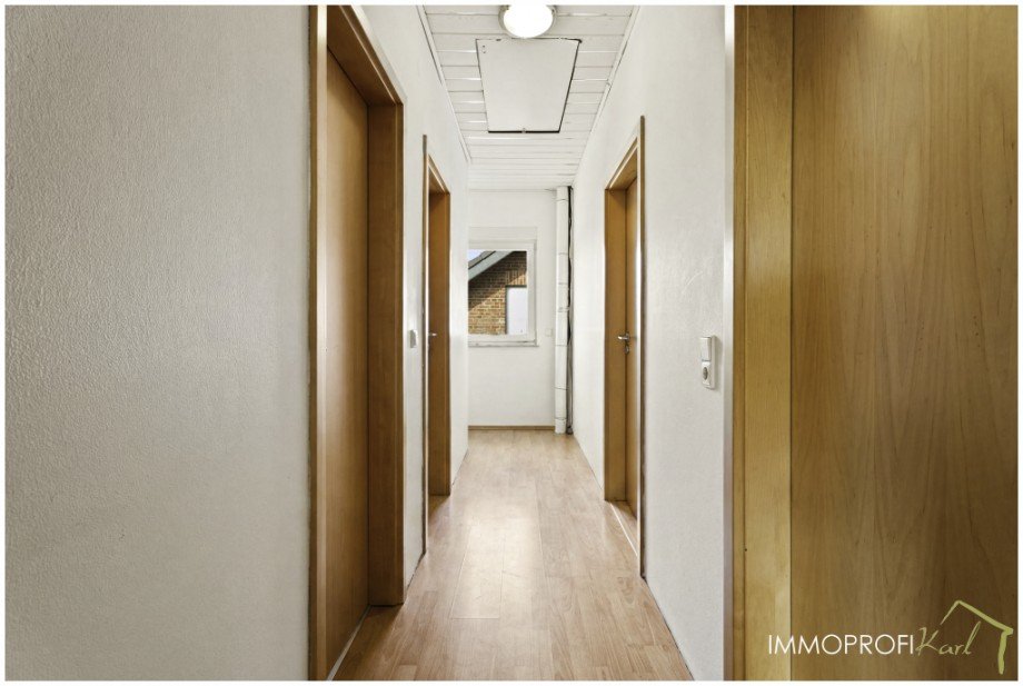 11. OG Flur Einfamilienhaus Wassenberg
