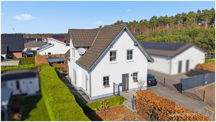 2. Drohnenaufnahme Einfamilienhaus Wassenberg