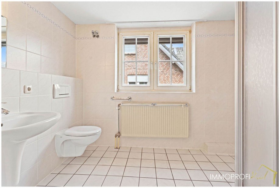 15. Bad 1 OG Einfamilienhaus T�nisvorst
