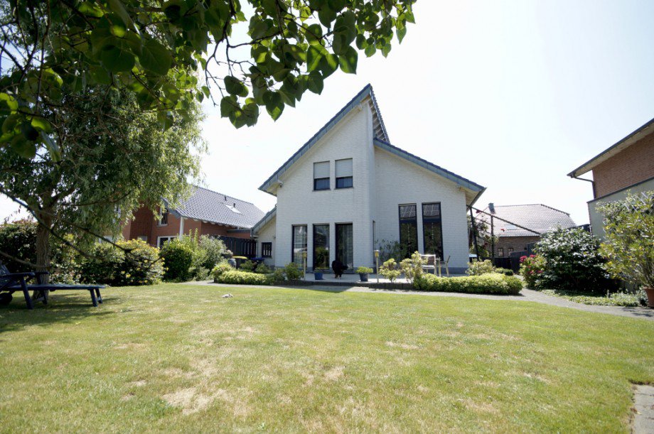 21. Ansicht hinten Einfamilienhaus Heinsberg