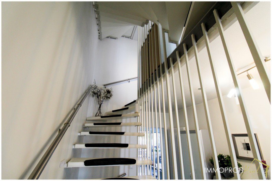 3. Treppe EG OG Reihenmittelhaus Heinsberg