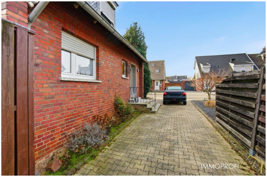 8. Einfahrt Einfamilienhaus Heinsberg