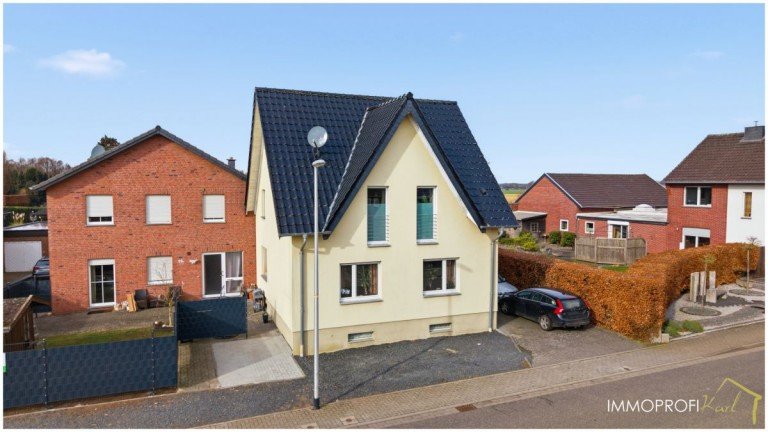 1. Vogelperspektive Heinsberg Renditeobjekt Immoprofi Karl - Immobilie mit Garage und Garten (vermietet)