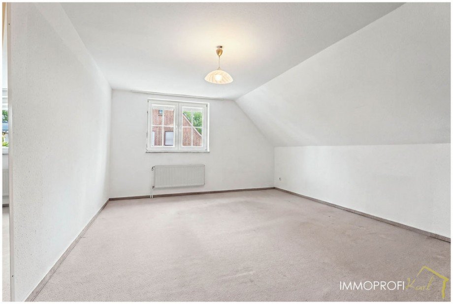 16. Zimmer OG Einfamilienhaus T�nisvorst