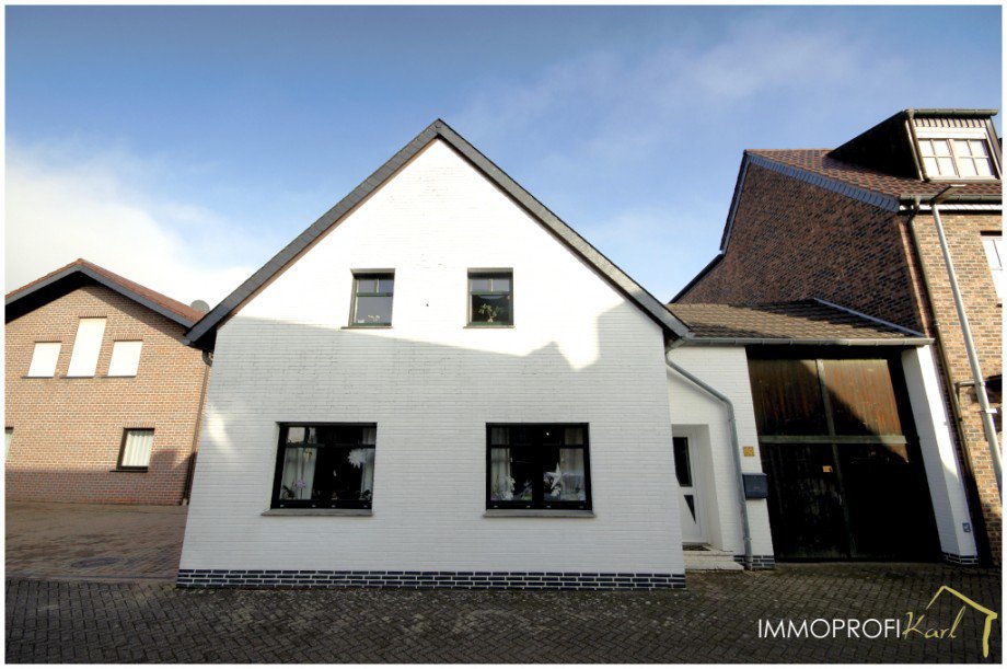 Geb�ude vorne Einfamilienhaus Wassenberg