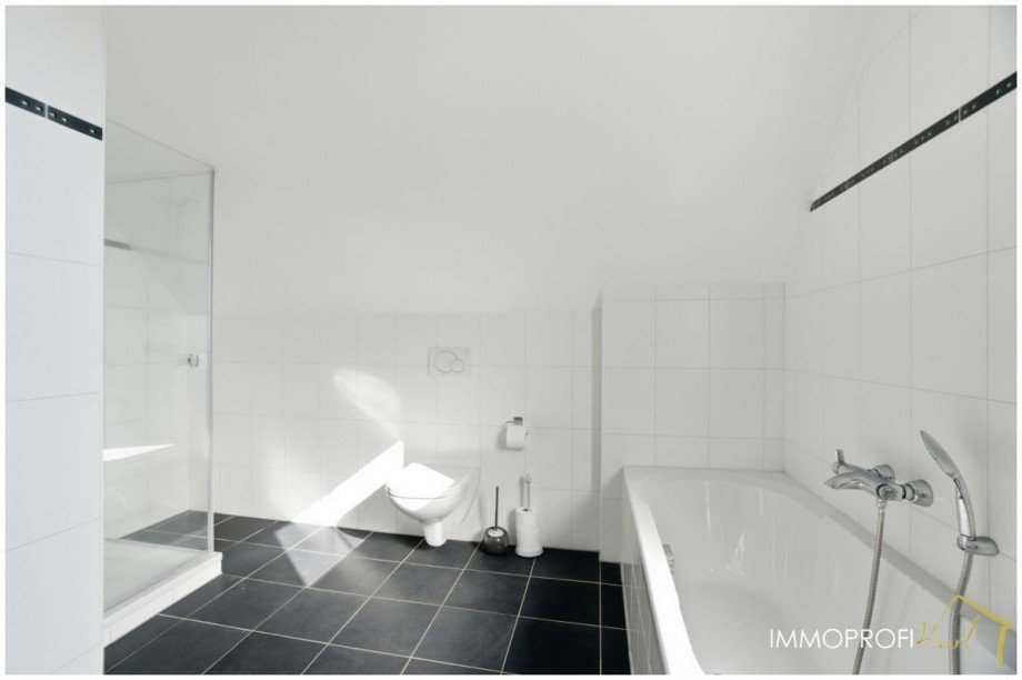 17 Bad OG Einfamilienhaus Wassenberg