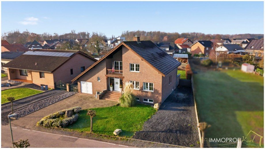 2. Luftaunahme Einfamilienhaus Gangelt
