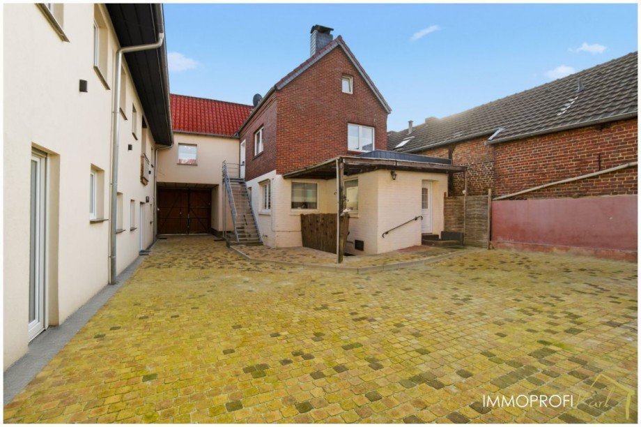 4. Innenhof Mehrfamilienhaus Waldfeucht