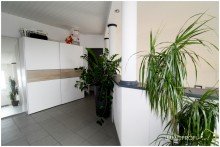 Galerie Ger�umige Maisonettewohnung (Zweifamilienhaus) mit Garage in guter Lage