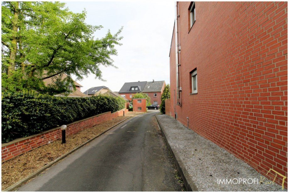 3. Zufahrt Etagenwohnung Wegberg