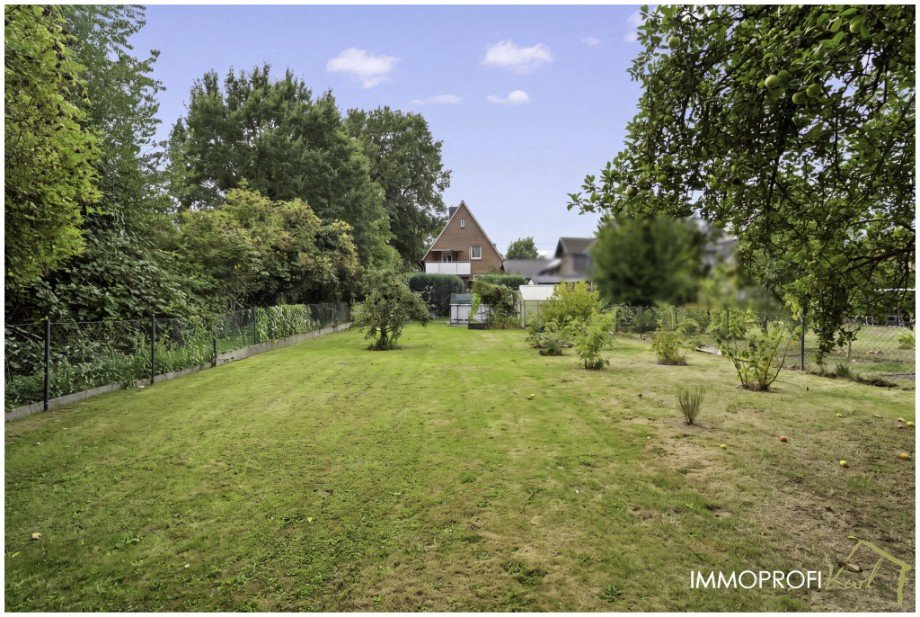 12. Blick vom Garten zu Haus Einfamilienhaus Heinsberg