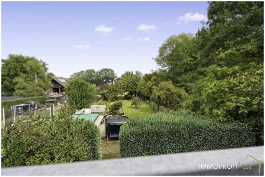 11. Blick vom Haus zum Garten Einfamilienhaus Heinsberg