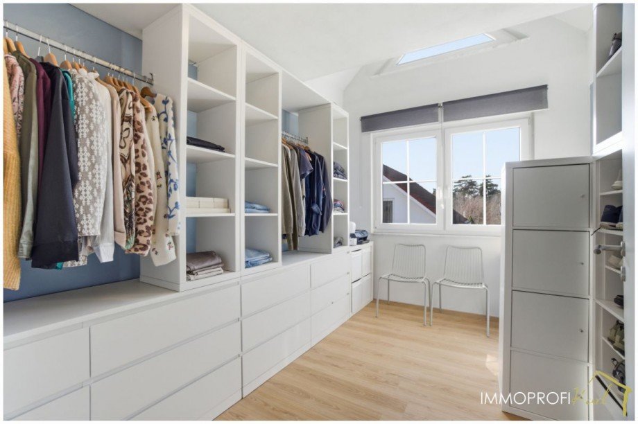 15. Ankleide OG Einfamilienhaus Wassenberg