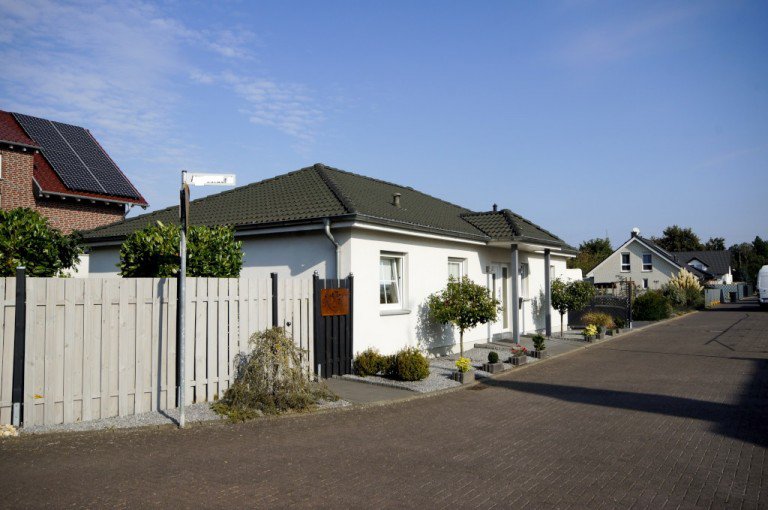 Geb�udeansicht2 Heinsberg Bungalow Immoprofi Karl: BUNGALOW, Top Objekt in sehr guter Lage!