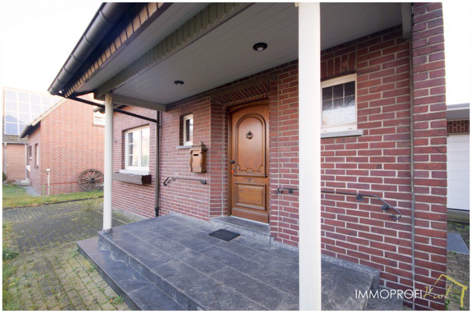 Vorbau Hauseingang Einfamilienhaus Heinsberg